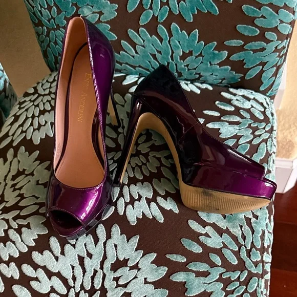 Enzo Angiolini Glossy Purple Peep-Toe Heels - Picture 2 of 4
